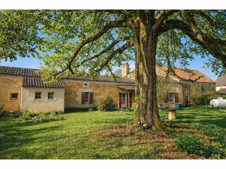 vente maison 4 pièces 129 m² à sainte-foy-de-longas (24510)  171 200 €
