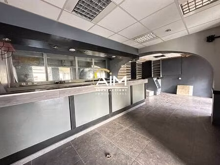 local commercial à vendre