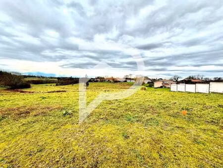 terrain constructible viabilisé à vendre