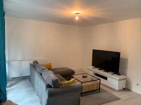 location appartement 2 pièces 34 m² à chatillon (92320)  1 070 €