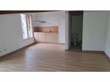 location appartement 1 pièce 27 m² à murviel-lès-béziers (34490)  370 €