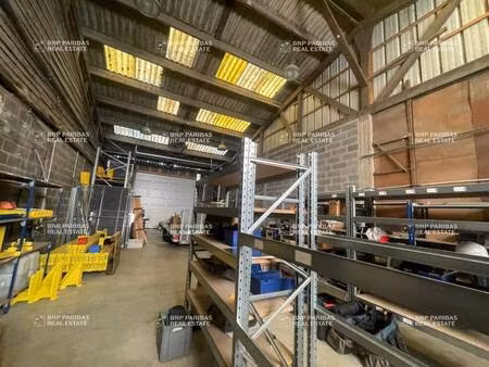 local d'activités à vendre