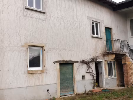 maison à rénover de 160 m2 à misérieux