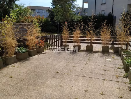 vente appartement 4 pièces 63 m² à courcouronnes (91080)  139 000 €