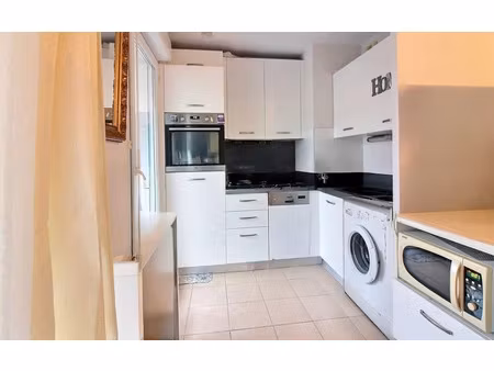 vente appartement 2 pièces 45 m² à gardanne (13120)  228 000 €