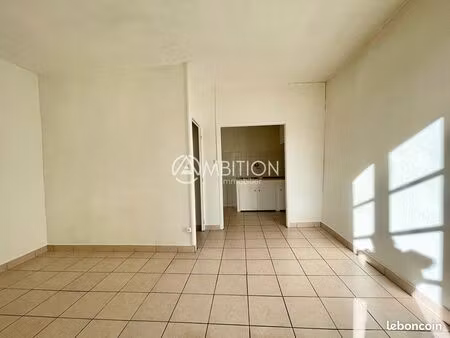 appartement 4 pièces 56 m²