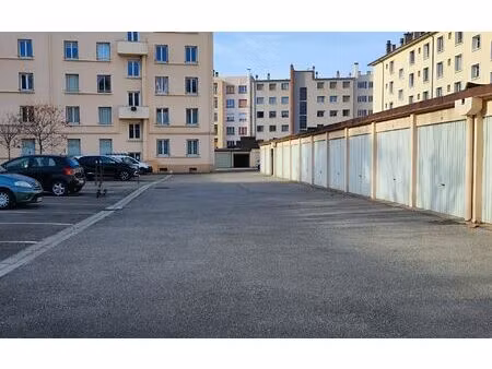 stationnement lyon 8 14 m² t- à vendre  17 500 €