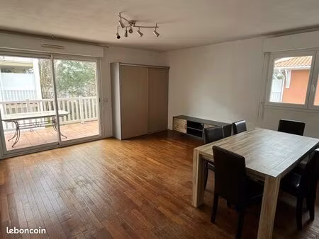 appartement 3 pièces 70m2