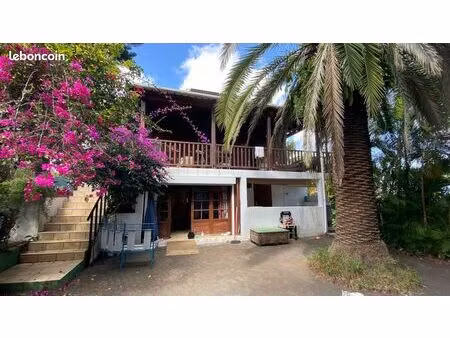 t2 avec jardin à 3 mares