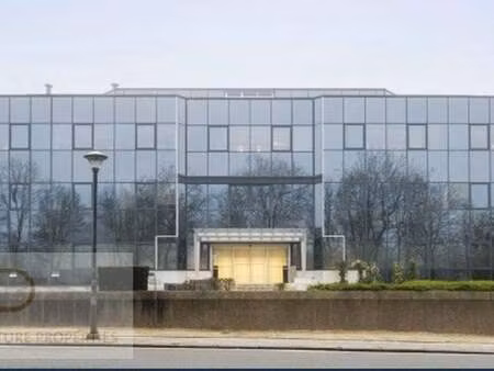 bien professionnel à louer à strombeek-bever € 4.766 (llam1) - venture properties | zimmo