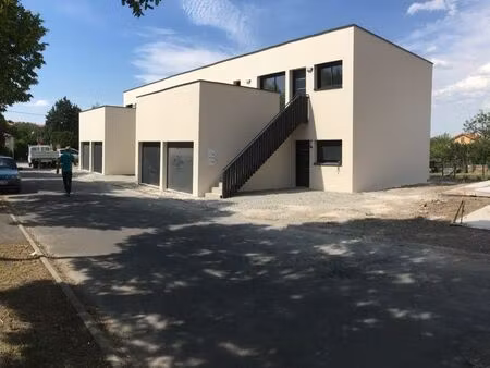 t4 proche st joseph chu bus