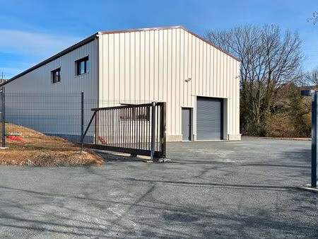 à louer – local d’activité neuf 185 m² – letra (69620)