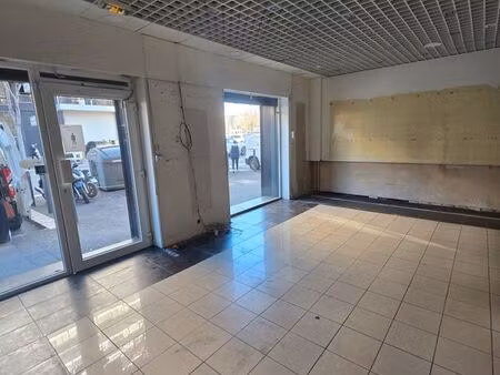 local commercial à louer