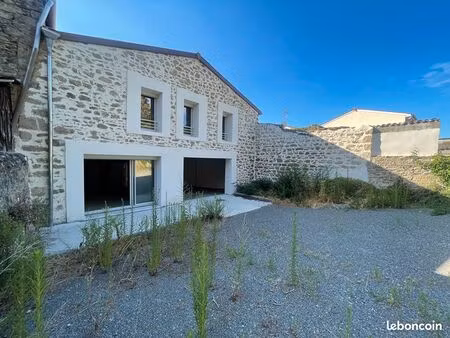 maison 2 pièces 130 m²