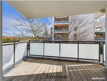 appartement 3 pièces 63 m²