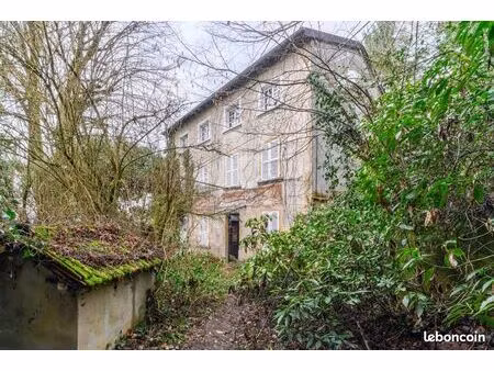 propriété 7 pièces 238 m²