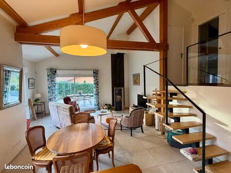 maison de 144 m2 + véranda : 4 chambres + bureau