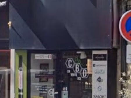 local commercial 85 m²