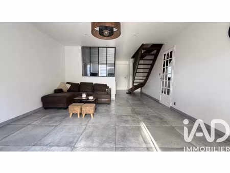 vente maison 5 pièces 96 m² vert-saint-denis (77240)