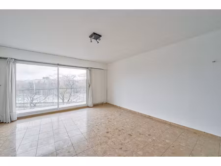 appartement lumineux - 3 pieces - 79 m2