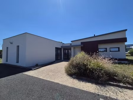 en vente bureau – 255 000 € |montrichard