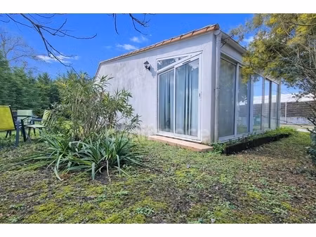 vente a terme libre - maison 4 pièces barzan (17) - garage - terrain de 526m²