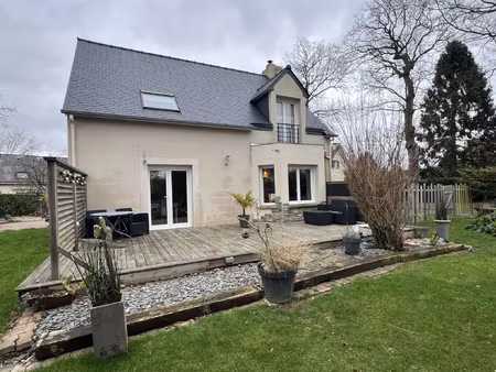 a vendre - soquet immobilier - maison de 107 m2 avec annexe