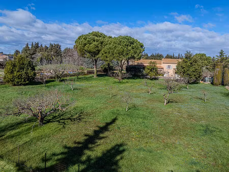 spacieuse maison à vendre à sarrians avec piscine et terrain de 5200 m²