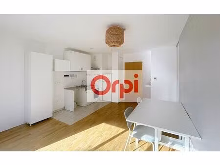 location appartement  41.57 m² t-2 à vanves  1 300 €