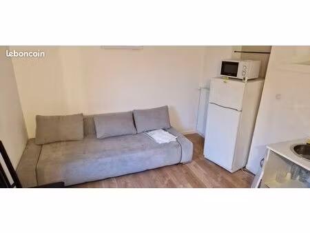 location studio meublé incarville