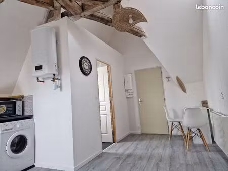 studio 1 pièce 18 m²