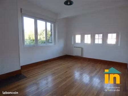 appartement 1 pièce 30 m²
