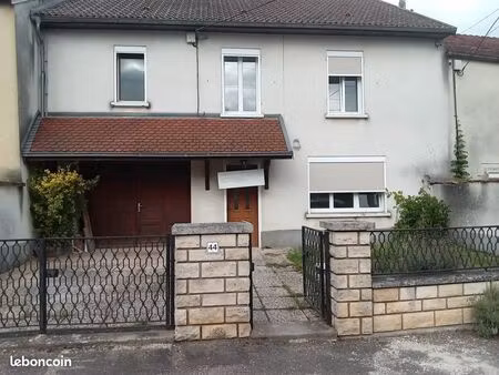 location maison bussières