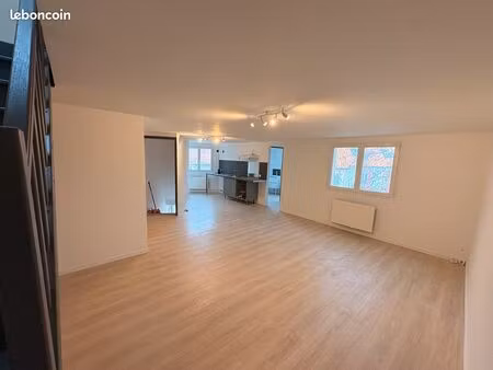 appartement en duplex t4 marquise