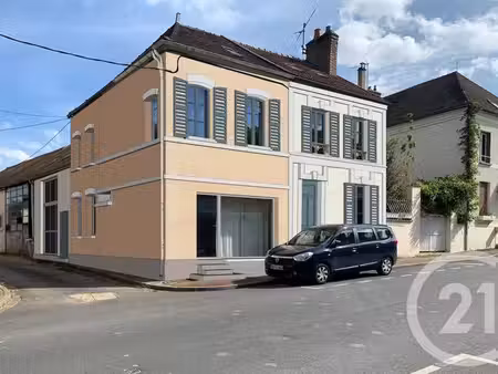 appartement local à louer - 1 pièce - 28 m2 - voulx - 77 - ile-de-france
