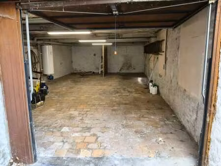 garage à louer à dison