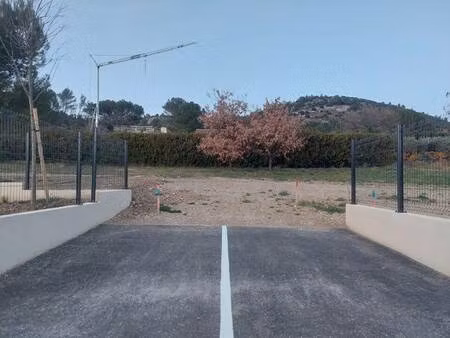 terrain constructible viabilisé à vendre