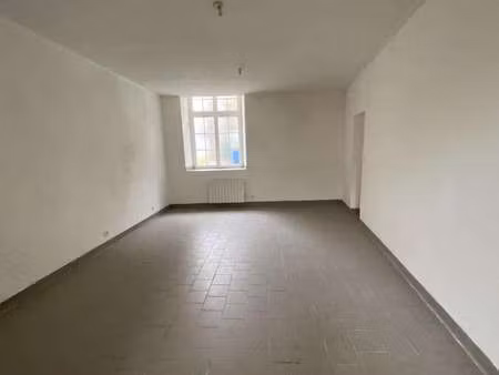 vente immeuble à saint-hilaire-du-maine (53380) : à vendre / 162m² saint-hilaire-du-maine