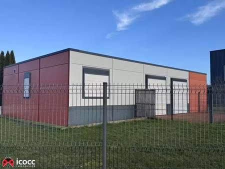 location bureaux et commerces à mareuil-sur-lay-dissais (85320) : à louer / 110m² mareuil-