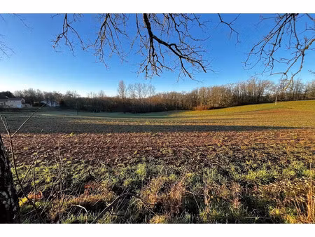 vente terrain 4100 m² à gourdon (46300)  57 000 €