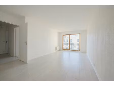 vente appartement 2 pièces  57.00m²  nogent