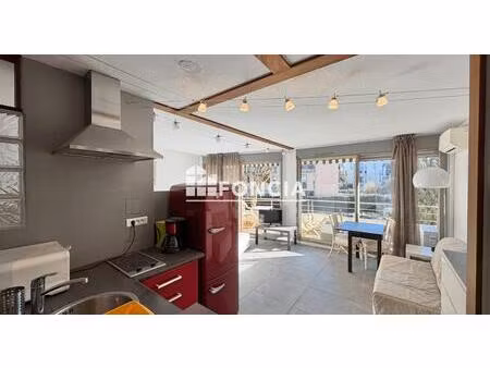 appartement studio - residence securisee avec ascenseur - proximite centre ville - saint t