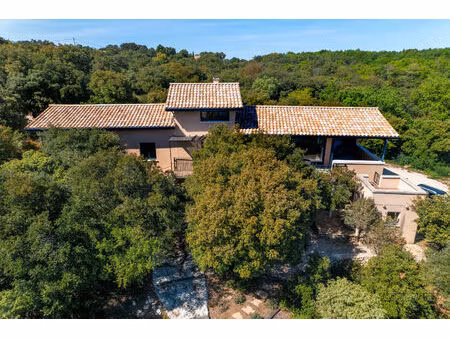 vente maison 200 m² réauville (26230)