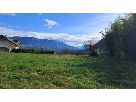 terrain la biolle 623 m2