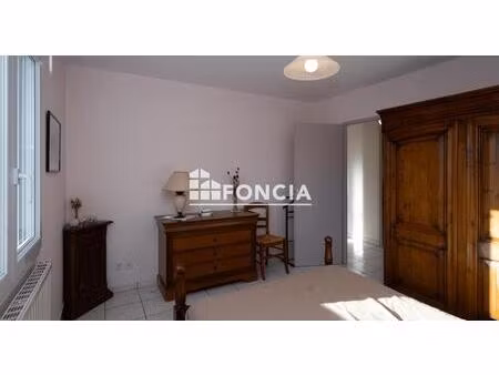 tain l'hermitage  place du taurobole  agréable appartement de 93.55 m2 avec garage