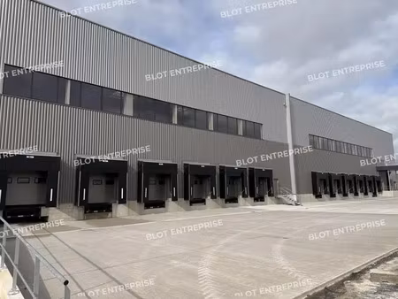 a louer - cellules logistiques neuves - etrelles - 12 000 m²