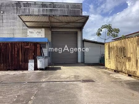 hangar métallique de 450m2 sur un terrain de 1575m2 en zone artisanale de soula.