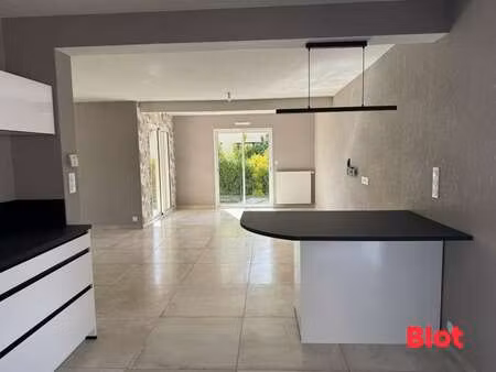 location maison à vergéal (35680) : à louer / 123m² vergéal