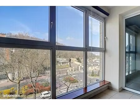 appartement 1 pièce 56 m²