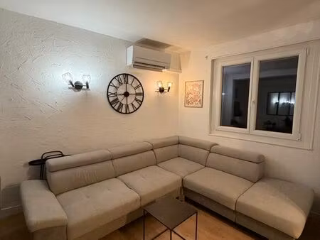 location maison de village